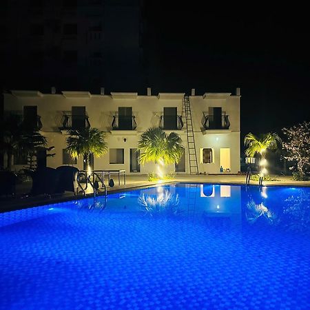 Minh Chau Beach Resort Куангнинь Экстерьер фото
