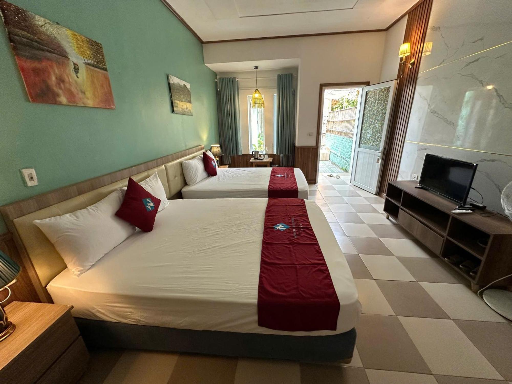 Minh Chau Beach Resort Куангнинь Экстерьер фото