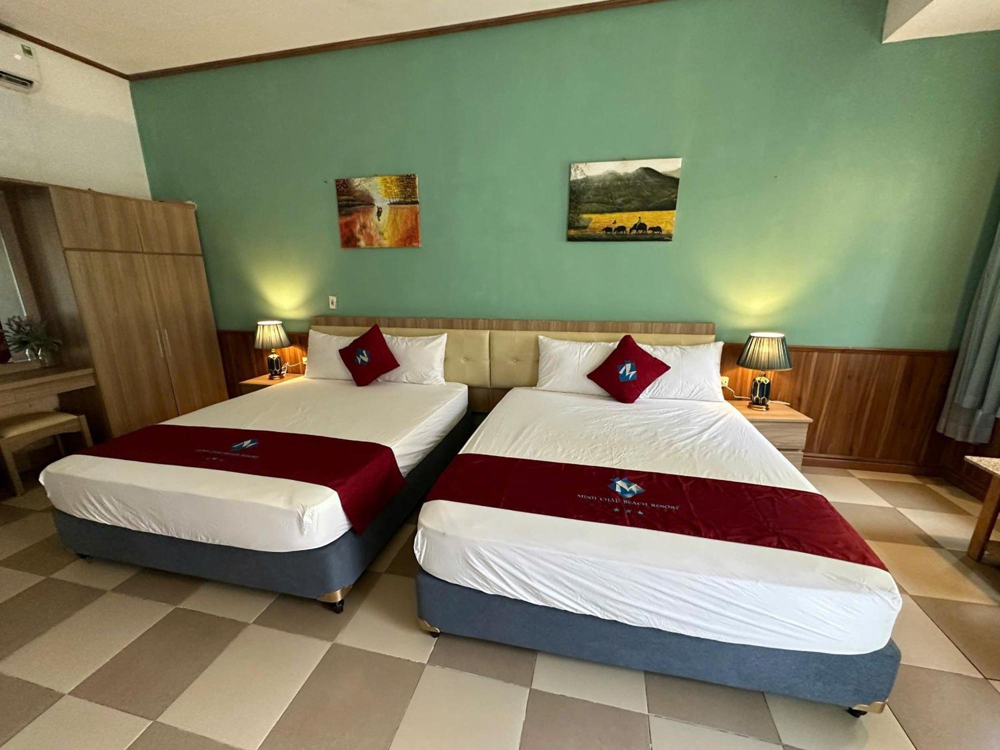 Minh Chau Beach Resort Куангнинь Экстерьер фото