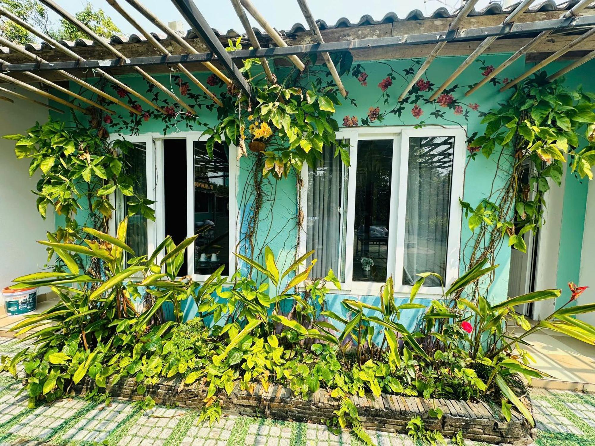 Minh Chau Beach Resort Куангнинь Экстерьер фото